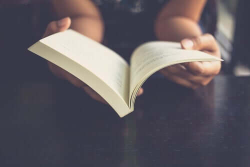 Wat gebeurt er met je hersenen als je leest?