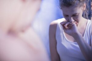Esthetische obsessies: Ik haat mijn neus en ik ben te dik