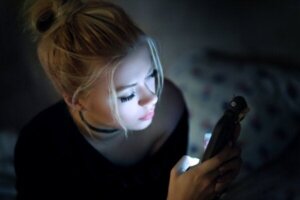 De sociale media verlichten de verveling niet volgens de wetenschap