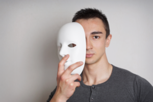 Zes tips om je te helpen een passief-agressieve narcist te herkennen