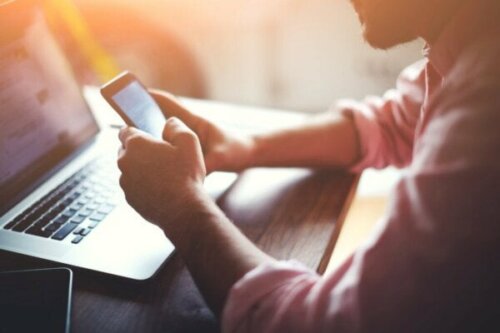 Multitasken met digitale media kan het geheugen verstoren