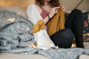 Woltherapie: de voordelen van breien voor je welzijn