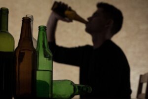 Is het veilig om alcohol en alprazolam (Xanax) te combineren?