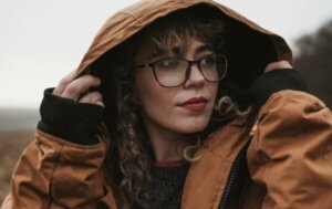 De vreemde aantrekkingskracht van eigenaardige mensen