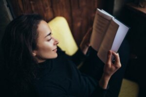 Het lezen van misdaadromans stimuleert je hersenen