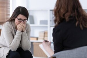Het zwijgen over seksueel misbruik overwinnen in therapie