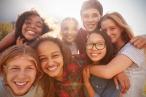 De kenmerken van de vroege adolescentie
