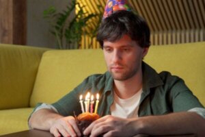 De verjaardagsblues: waarom maakt je verjaardag je verdrietig?