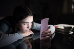 De invloed van sociale media op eetstoornissen
