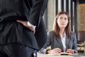 Hoe je weet of je slachtoffer bent van pesten op de werkplek?