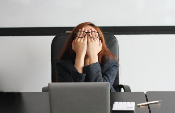 Zeven tekenen dat je geestelijke gezondheid in gevaar is