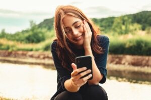 Het Tinder-effect: de psychologische effecten van het moderne daten