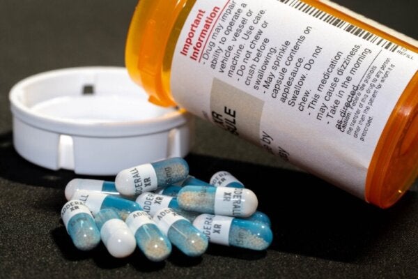 Adderall: een farmacologische behandeling voor ADHD