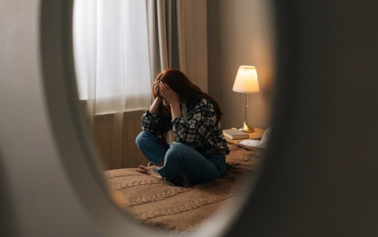 Wat je moet doen als je het gevoel hebt dat je je lichaam haat?