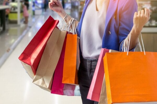 Hoe marketingstrategieën ervoor zorgen dat je nog meer koopt tijdens de uitverkoop
