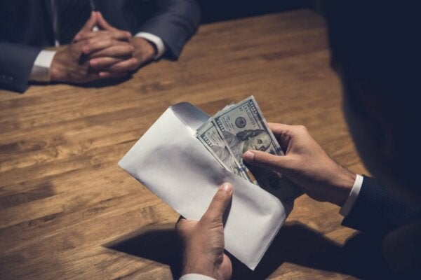 De witteboordencrimineel: kenmerken en psychologische eigenschappen