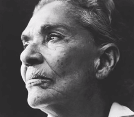Chavela Vargas, biografie van een Mexicaans icoon
