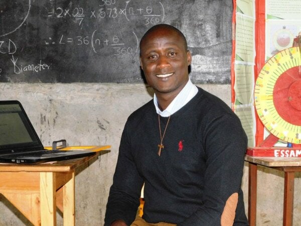 Peter Tabichi, winnaar van de Global Teacher Prize