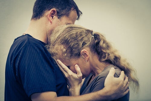 Geheimen, ontkenning en verslaafde families