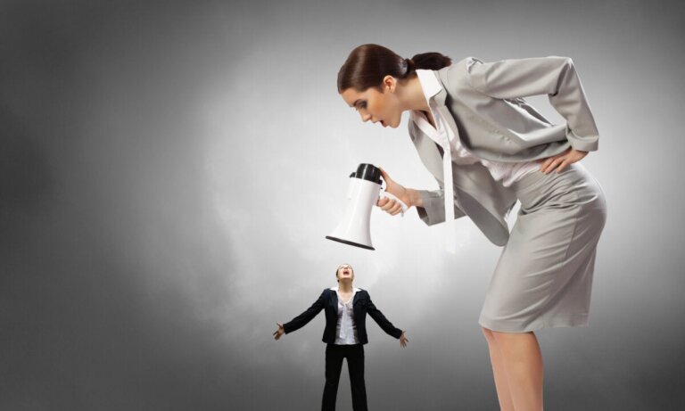 11 effectieve technieken om te voorkomen dat je op je werk gekleineerd wordt
