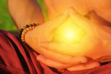 Zonnevlecht: anatomische functies en het verband met de derde "chakra"