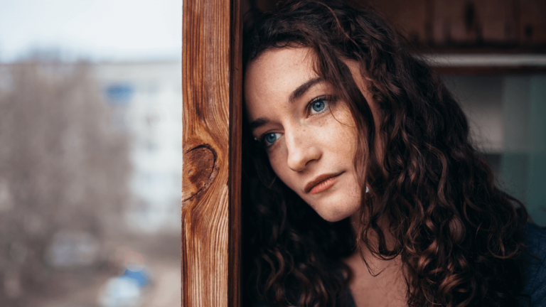 Emotionele apathie: wat is het, wat zijn de kenmerken en hoe kun je het overwinnen?