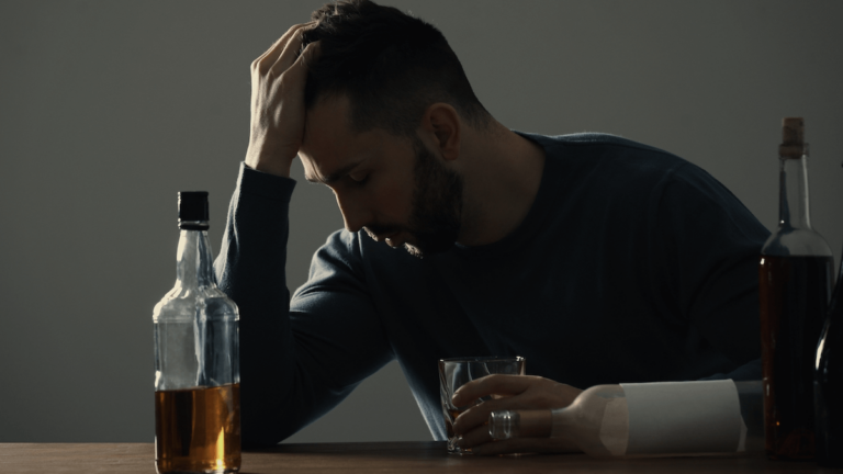 De relatie tussen depressie en alcoholisme