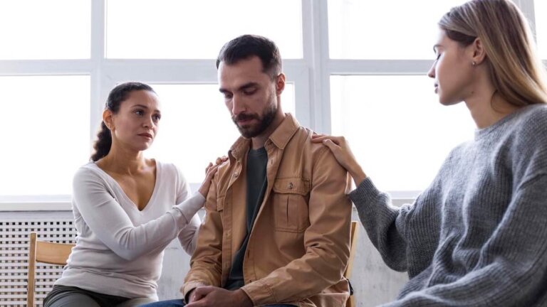 Hoe kun je helpen na terugvallen bij verslavingen?