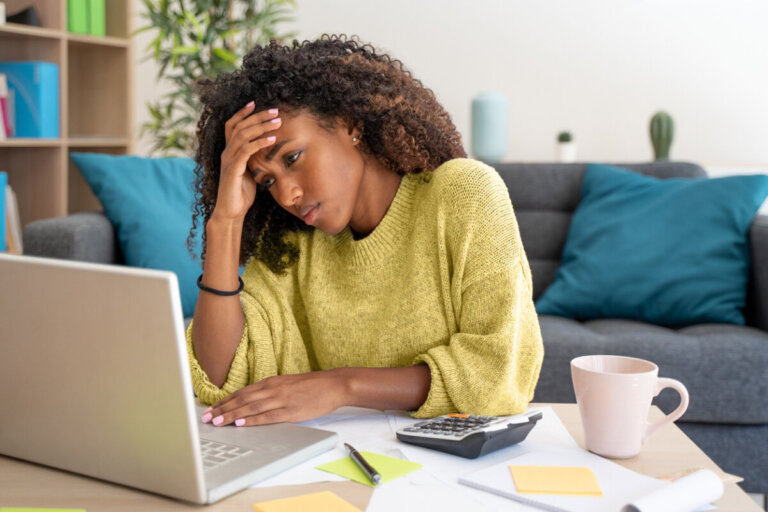 Sleutels om werkgerelateerde vermoeidheid te voorkomen en ermee om te gaan