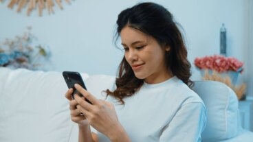 6 tips om iemand op te vrolijken via Whatsapp