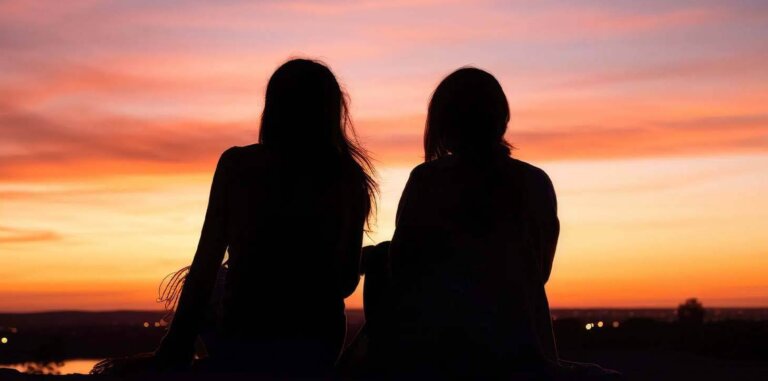 Een vriendin opvrolijken