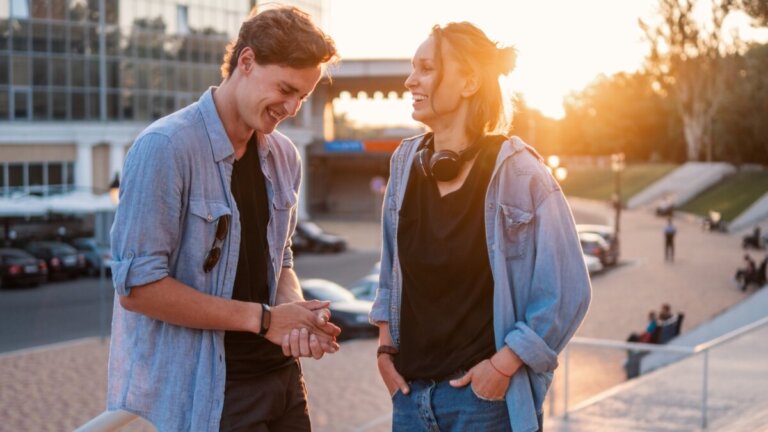 Wat is een ‘situationship’ en hoe weet je of je je hierin bevindt?