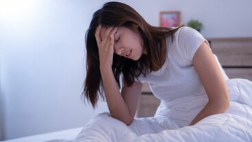 Waarom voel ik angst bij het ontwaken? Oorzaken en tips