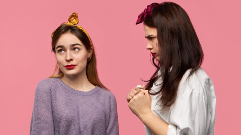 10 voorbeelden van de meestvoorkomende menselijke tekortkomingen