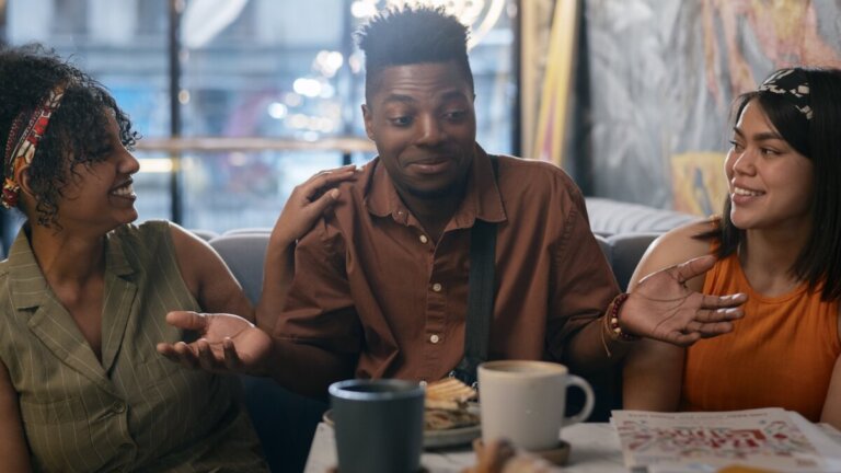 11 tips om een interessanter persoon te zijn en anderen te boeien