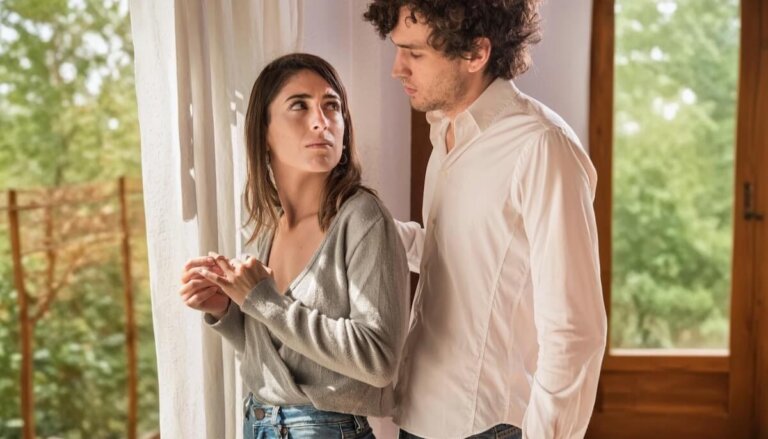 Tekenen van emotionele chantage bij een partner en hoe ermee om te gaan