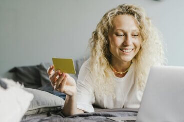 Hoe digitale marketing je aankoopbeslissingen beïnvloedt