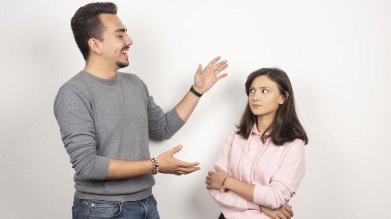 "Ik toon niet graag affectie in het openbaar": wat zit daarachter?