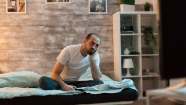 7 redenen waarom je je altijd moe voelt en hoe je het kunt oplossen